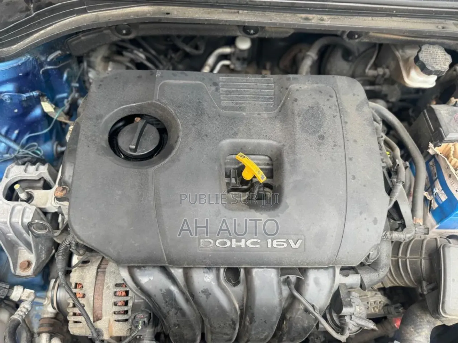 Hyundai Elantra Limited Sedan FWD (2.0L 4cyl 6A) 2017 Blue