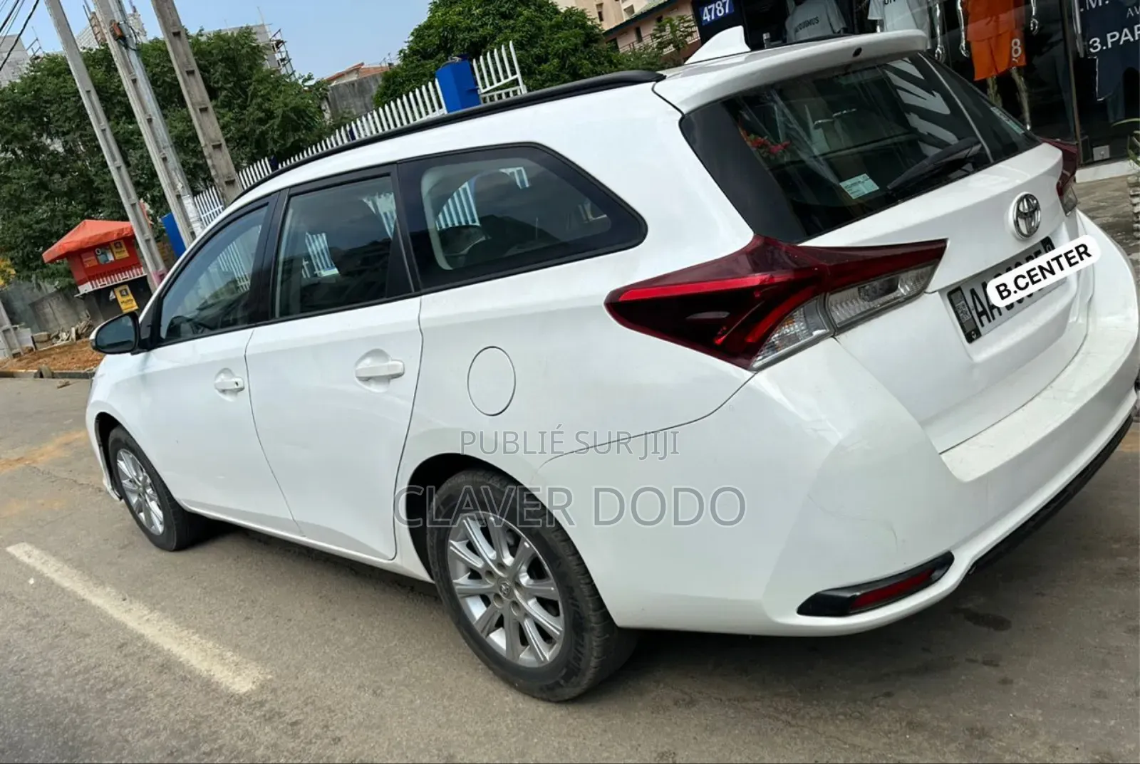 Toyota Auris 2018 Blanc