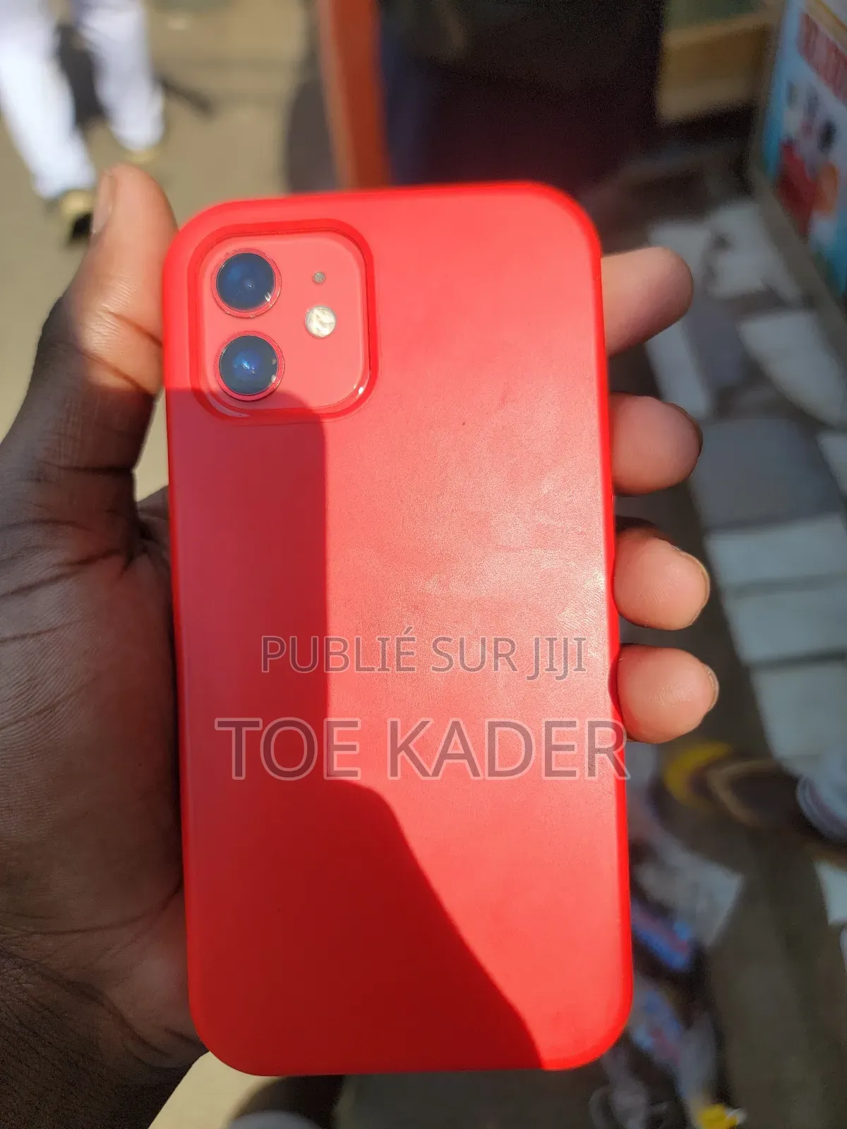 Apple iPhone 12 64 GB Rouge