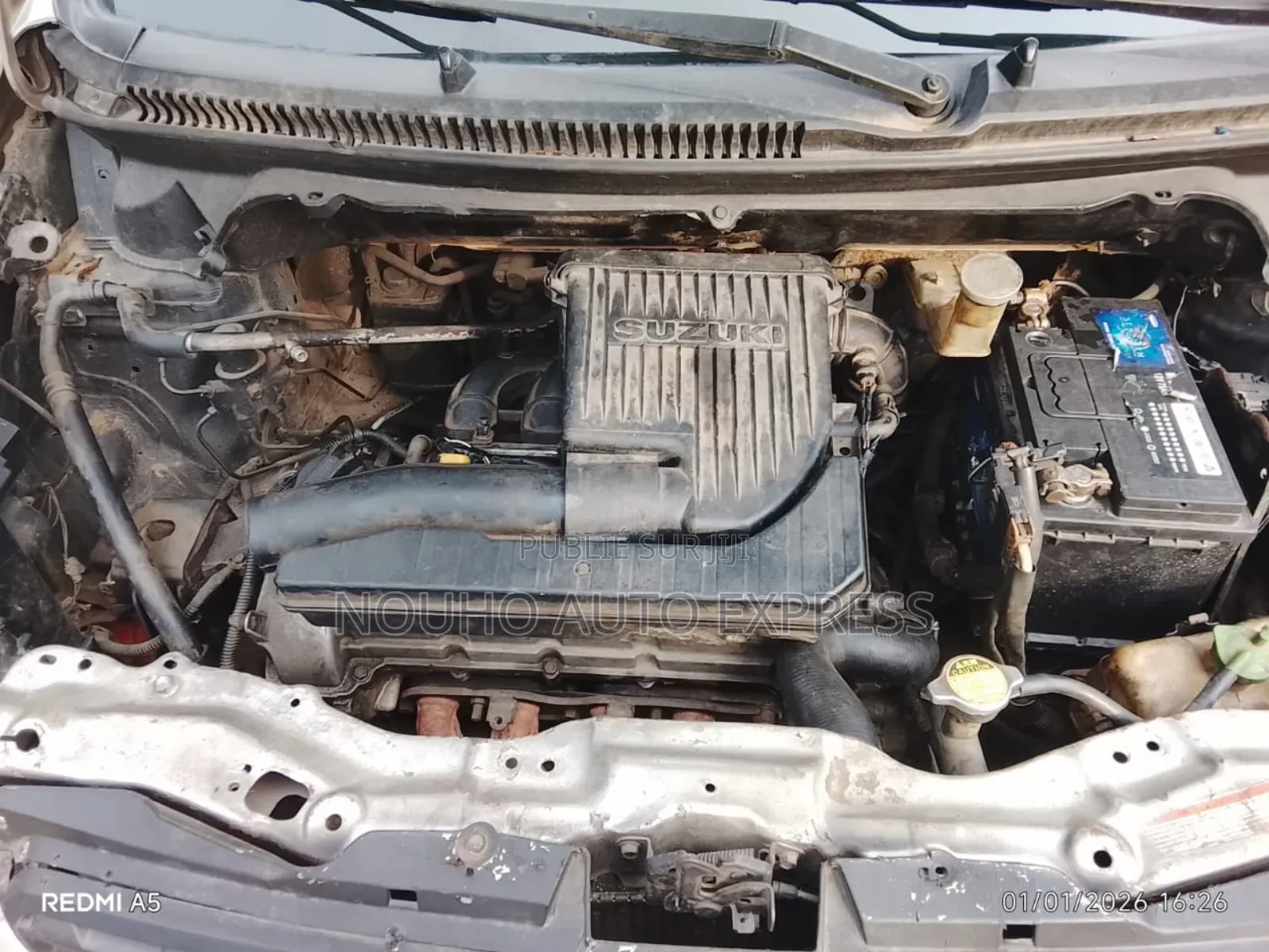 Suzuki Ertiga 2015 Gris