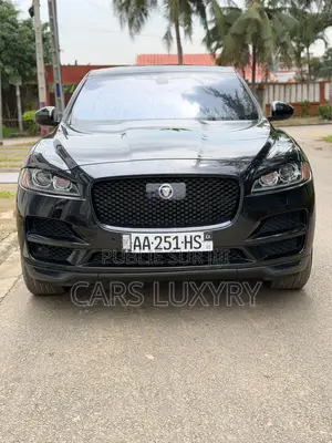 Jaguar F-Pace 25t Premium AWD 2020 Black