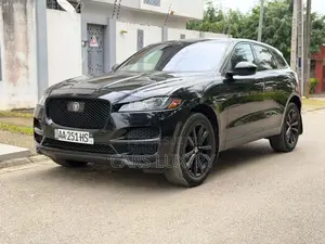 Jaguar F-Pace 25t Premium AWD 2020 Black