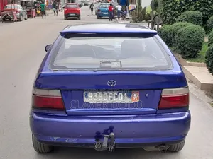 Toyota Corolla 1996 Blue