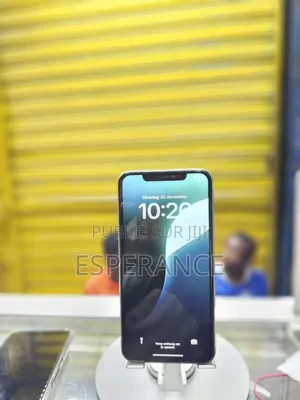 Apple iPhone 11 Pro Max 64 GB Doré