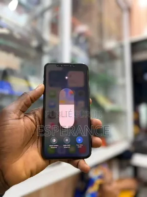 Apple iPhone 11 Pro Max 64 GB Vert