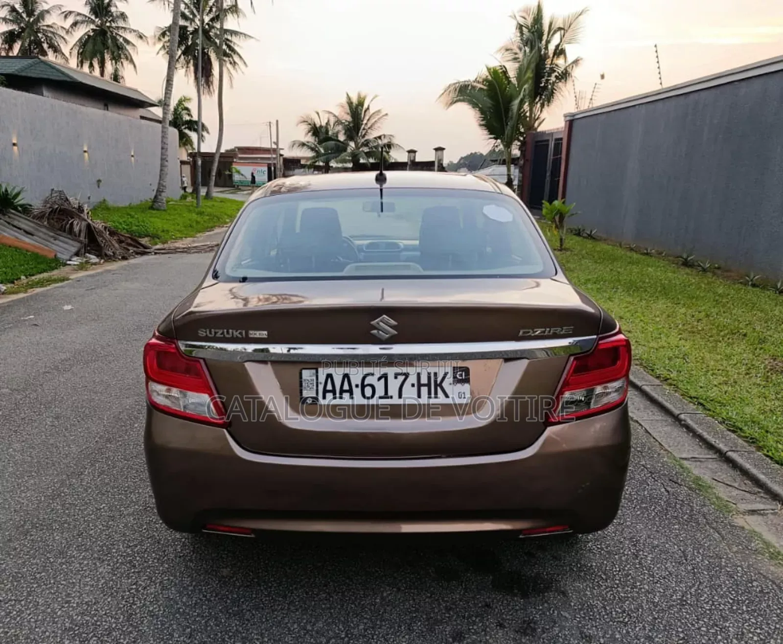 Suzuki Dzire 2024 Marron