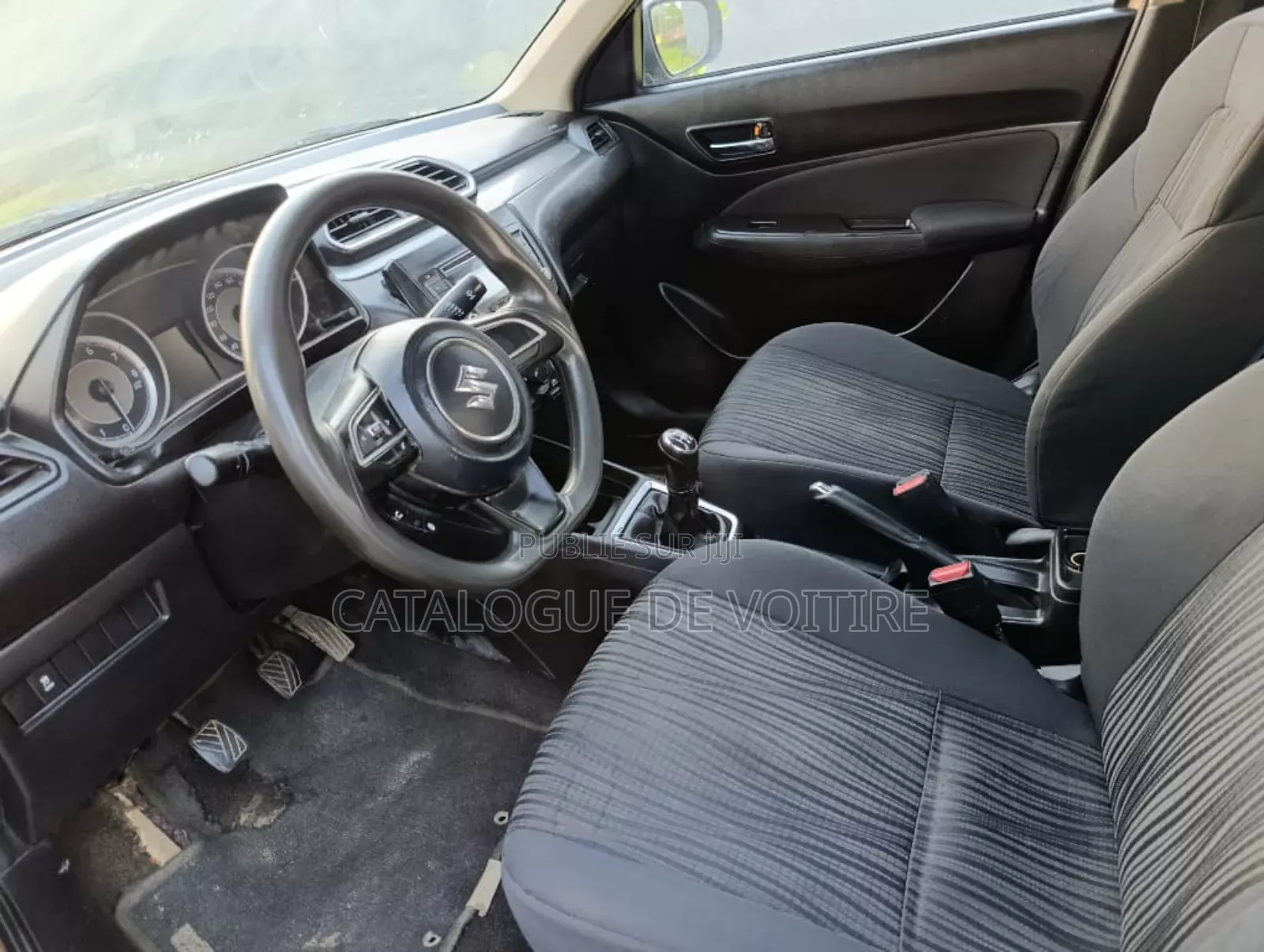Suzuki Dzire 2024 Marron