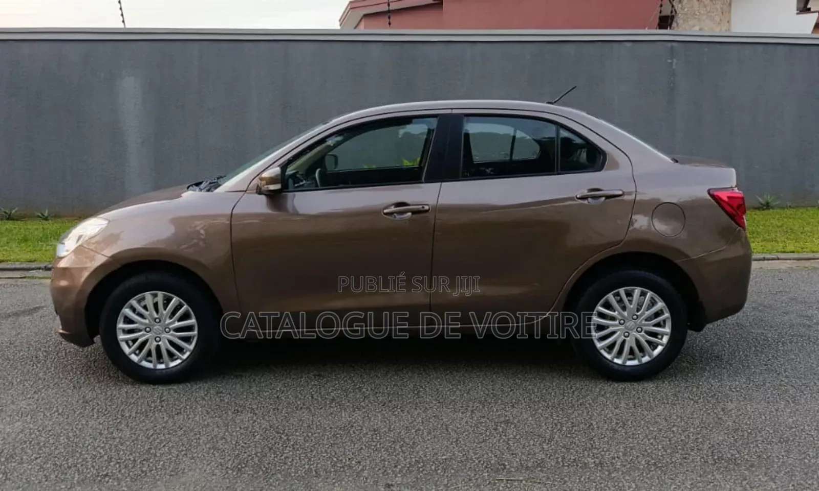 Suzuki Dzire 2024 Marron