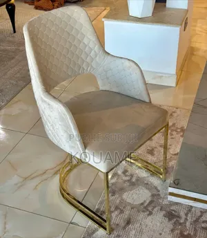 Table À Manger Vvip Neuf