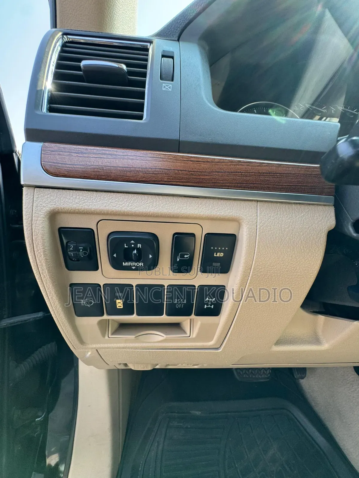 Toyota Land Cruiser 4.5 V8 GXR 2016 Black