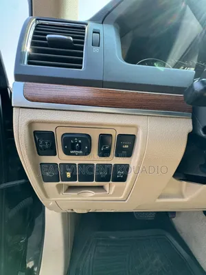 Toyota Land Cruiser 4.5 V8 GXR 2016 Black