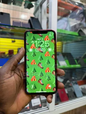 Apple iPhone 11 64 GB Rouge