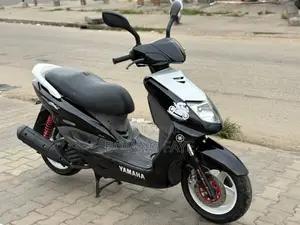 New Yamaha 2007 Black