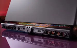 New MSI Vector 16 HX AI A2XWIG 16GB Intel Core Ultra 7 SSD 1T