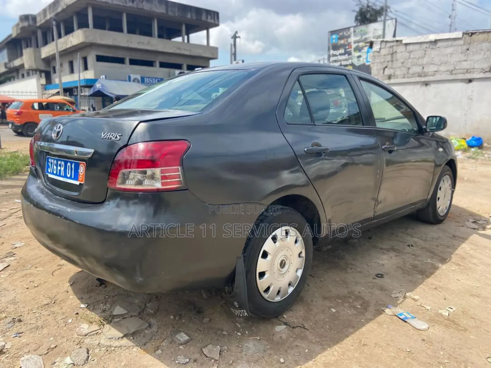 Toyota Yaris SE Hatchback 5dr 2012 Black