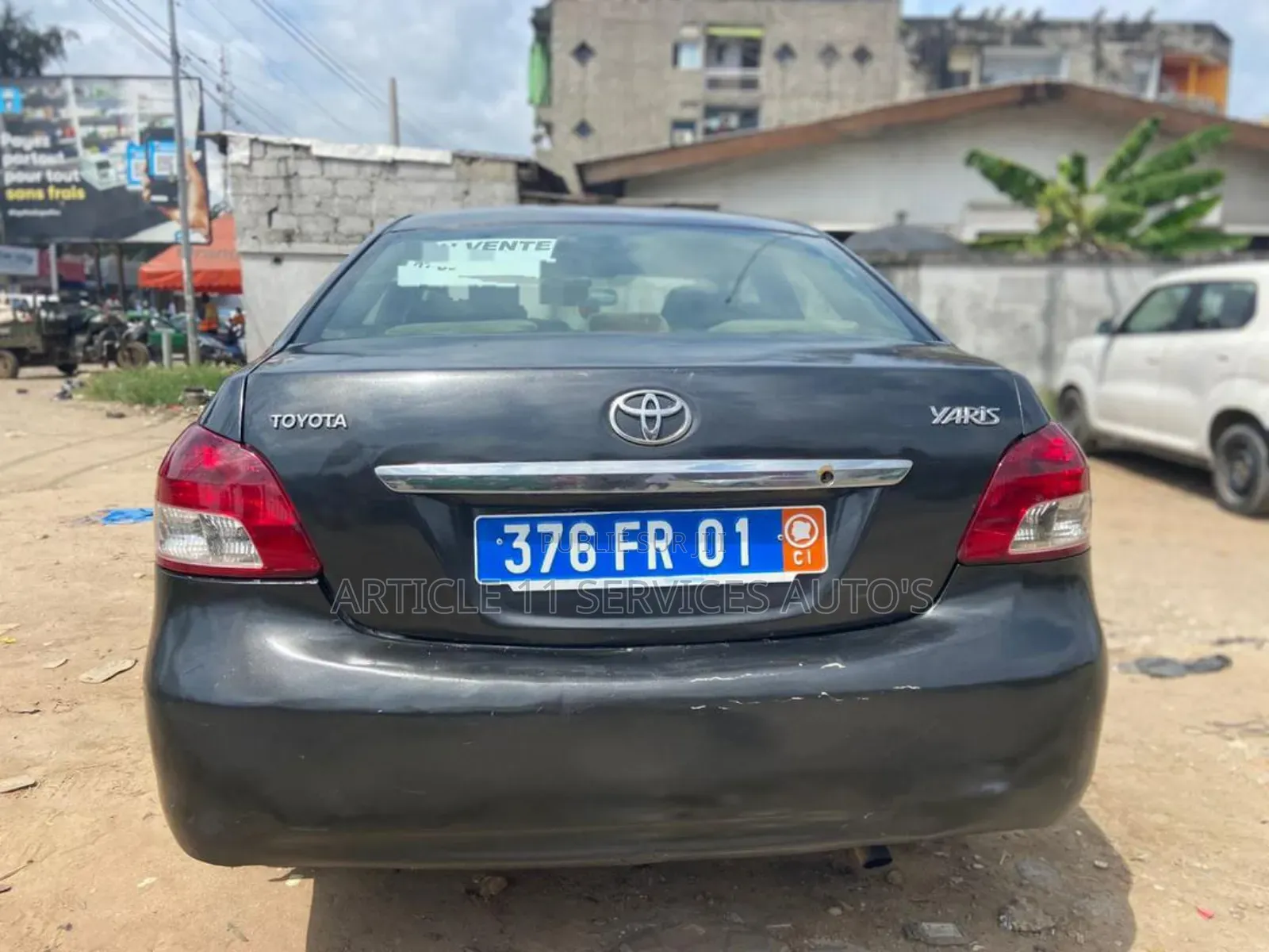 Toyota Yaris SE Hatchback 5dr 2012 Black