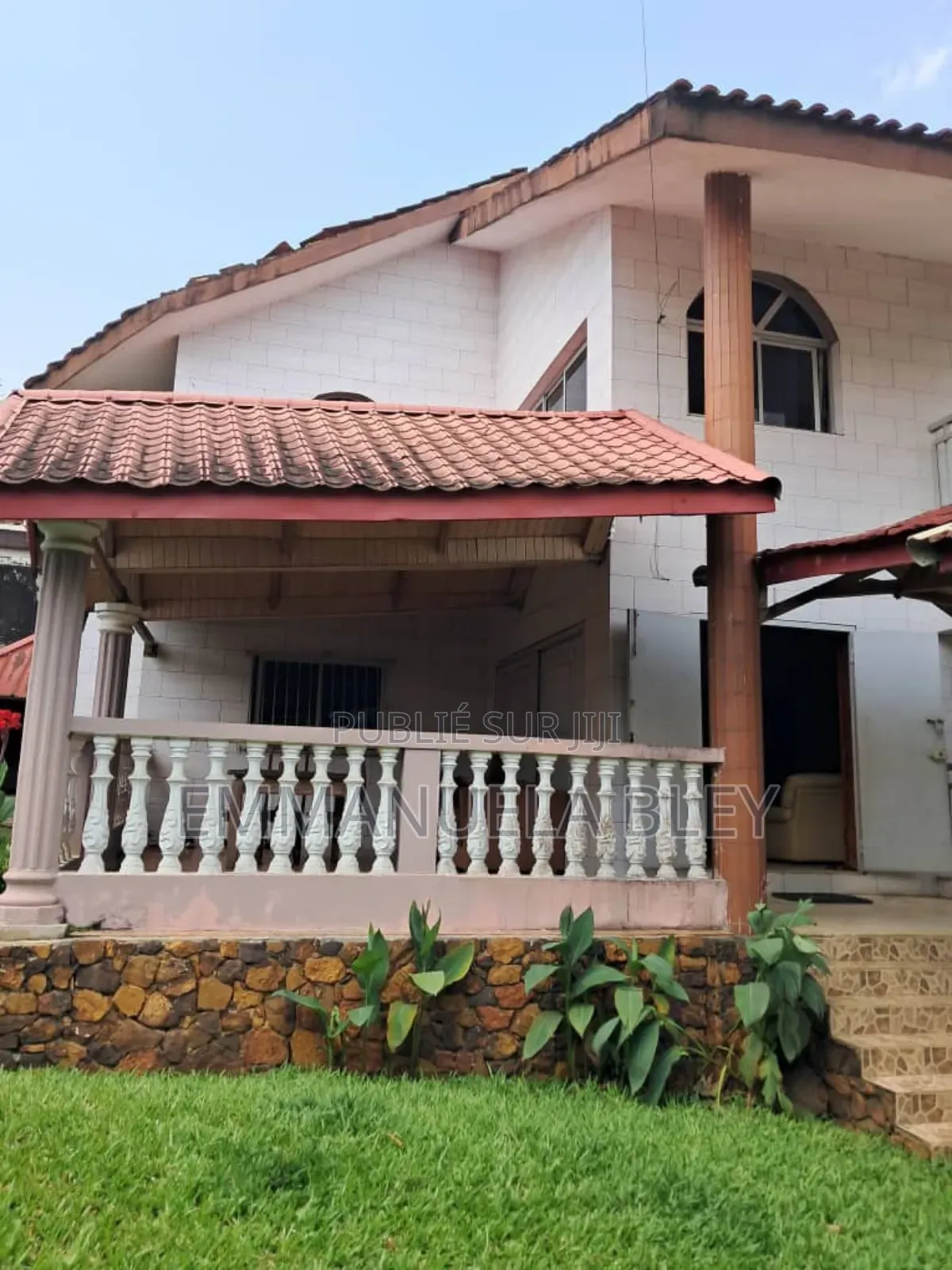 6chbre Villa dans Deux Plateaux à Vendre