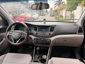 Hyundai Tucson 2016 Gris