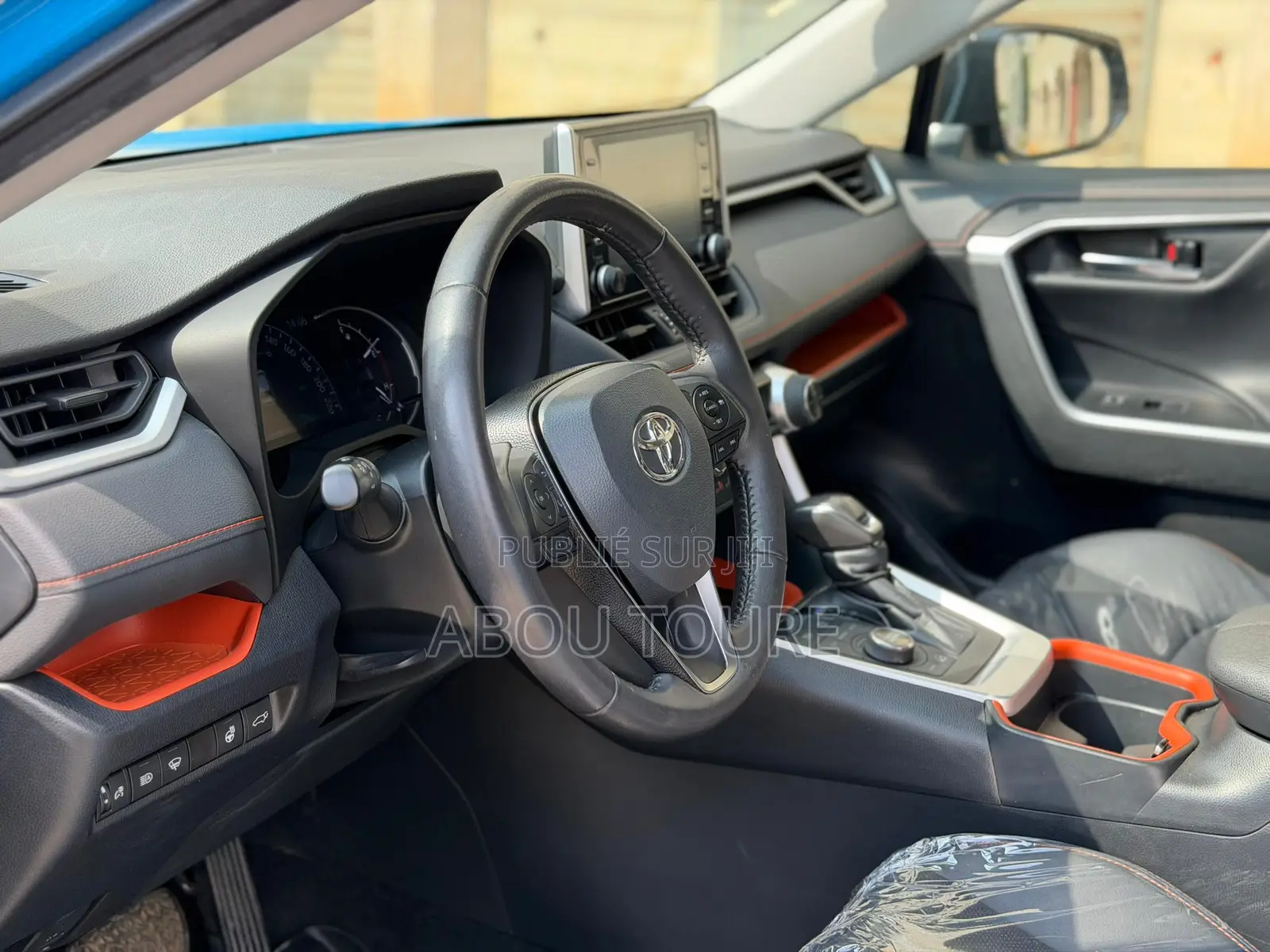 Toyota RAV4 2024 Blue