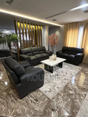 Salon d'Intérieur en Cuir Neuf