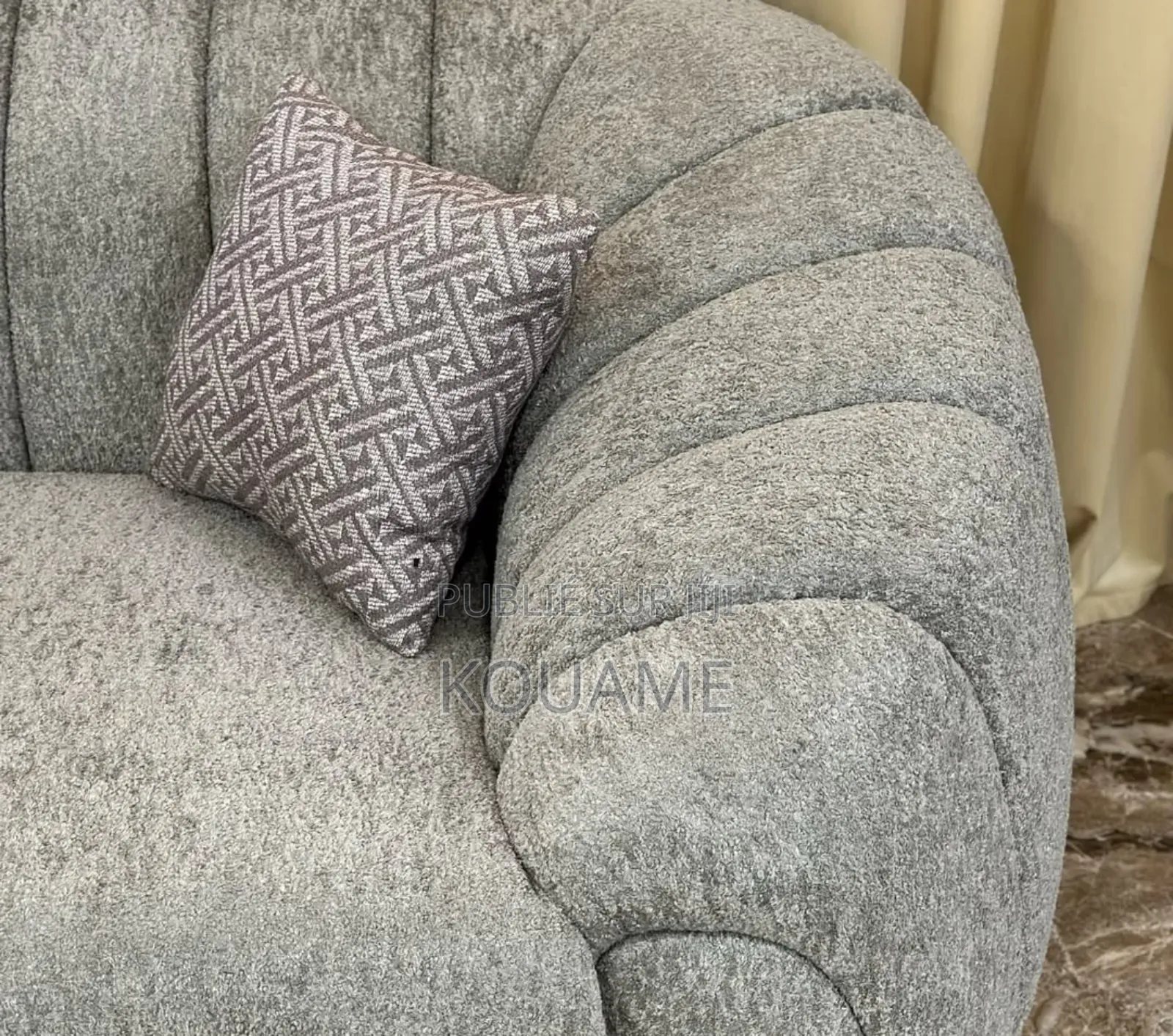 Votre Salon De Qualité Neuf Disponible