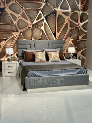 Lit Et Cadres De Lit Neuf Et Disponible