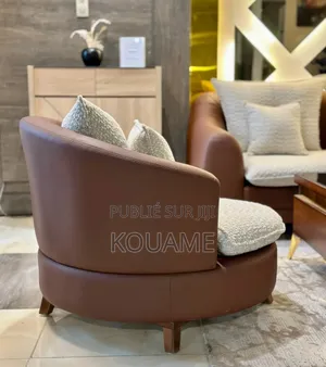 Salon Neuf Disponible