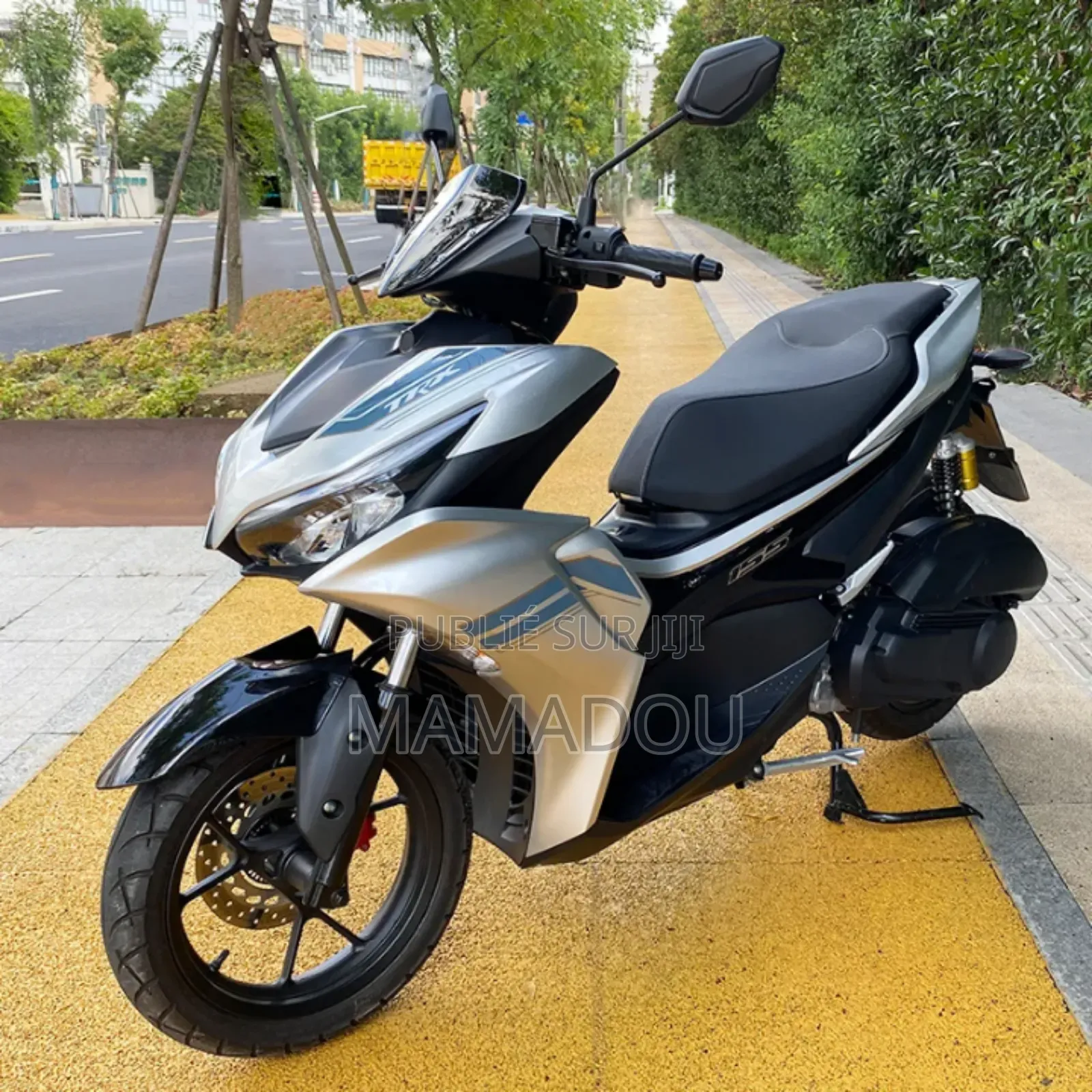 New Yamaha R1 2024 Argenté