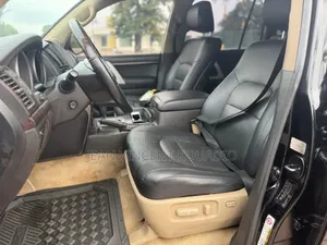 Toyota Land Cruiser 4.5 V8 GXR 2020 Black