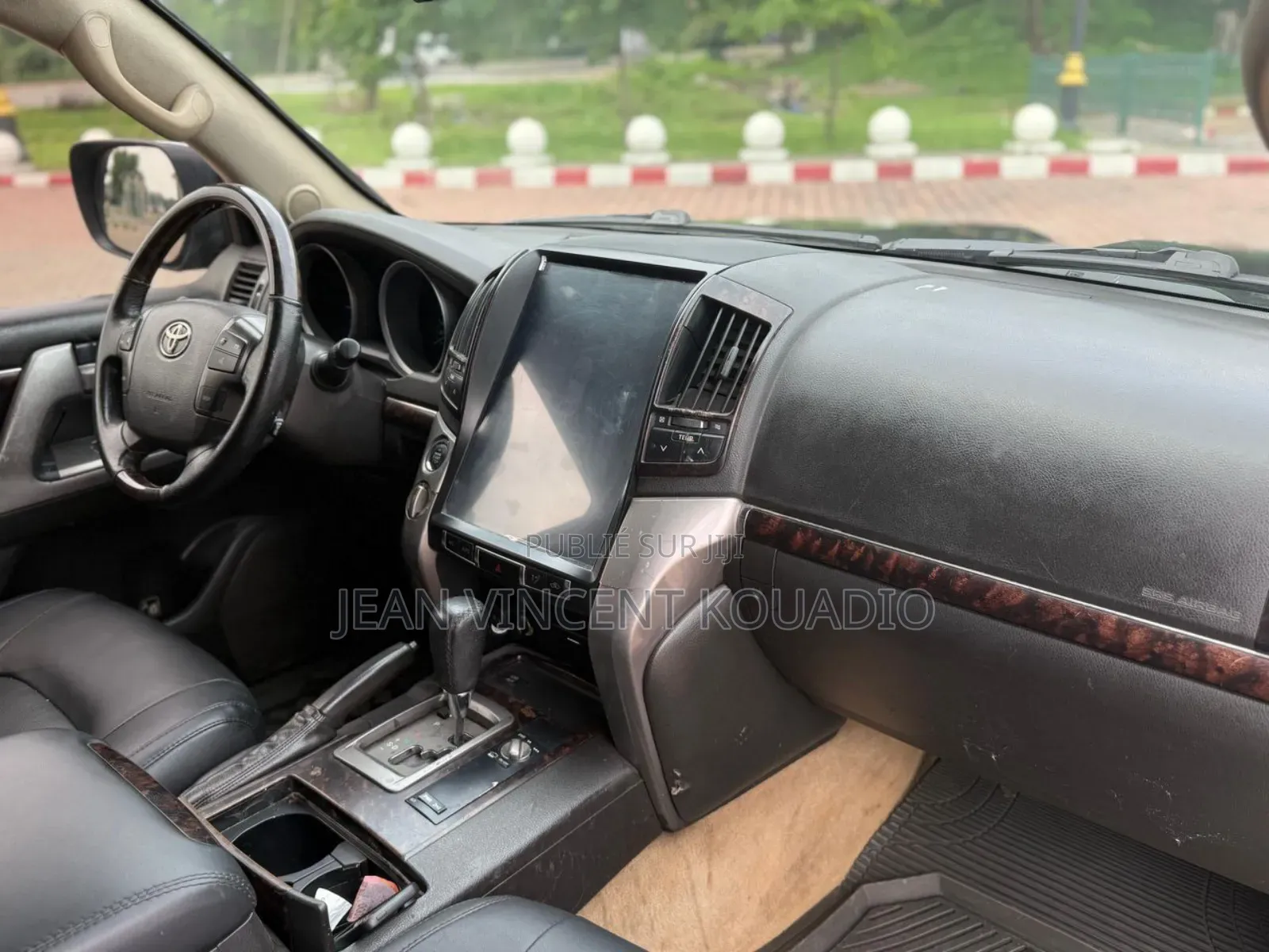 Toyota Land Cruiser 4.5 V8 GXR 2020 Black