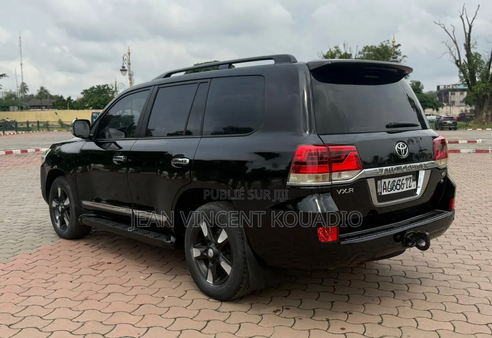 Toyota Land Cruiser 4.5 V8 GXR 2020 Black
