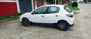 Peugeot 206 2.0 Sport 2005 Blanc cassé
