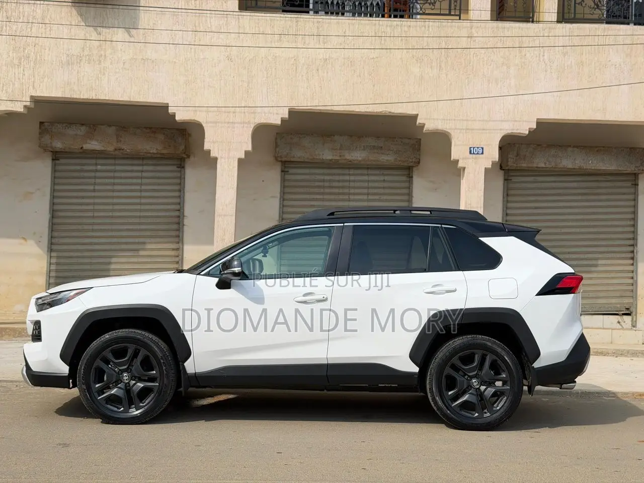 Toyota RAV4 Limited 2025 Blanc