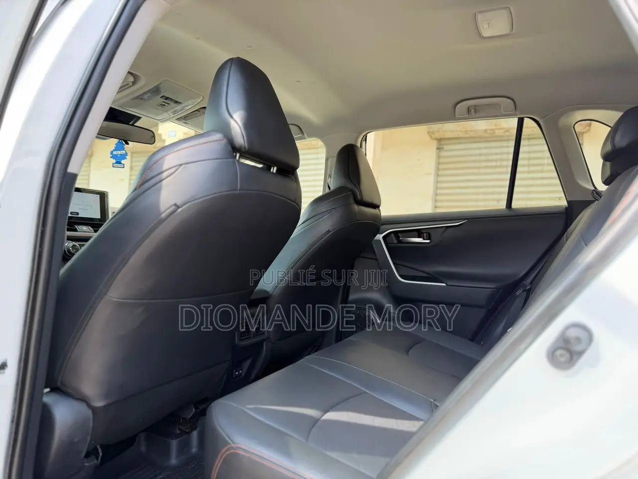 Toyota RAV4 Limited 2025 Blanc