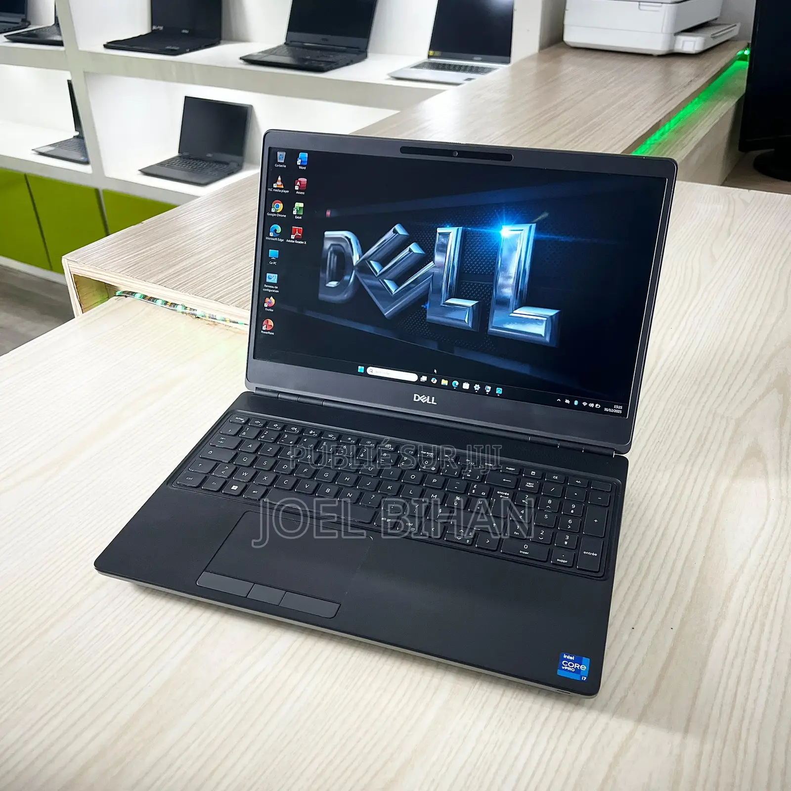 Ordinateur Portable Dell Precision 15 3520 16GB Intel Core I7 SSD 512GB