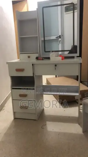Coiffeuse Avec Miroir Coulissant