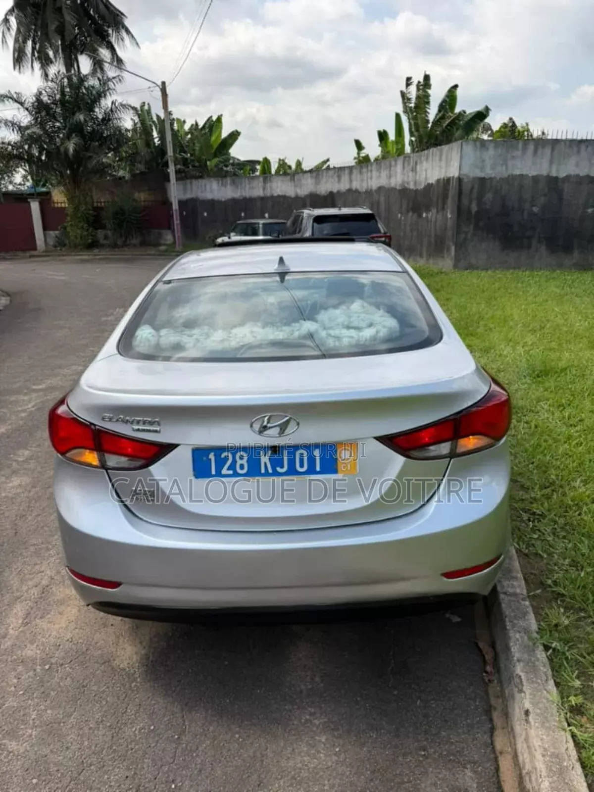 Hyundai Elantra 2016 Gris