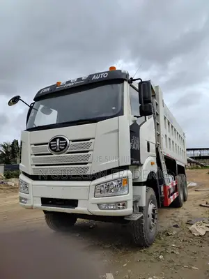 Camion Benne Faw 10 Roues Neuve