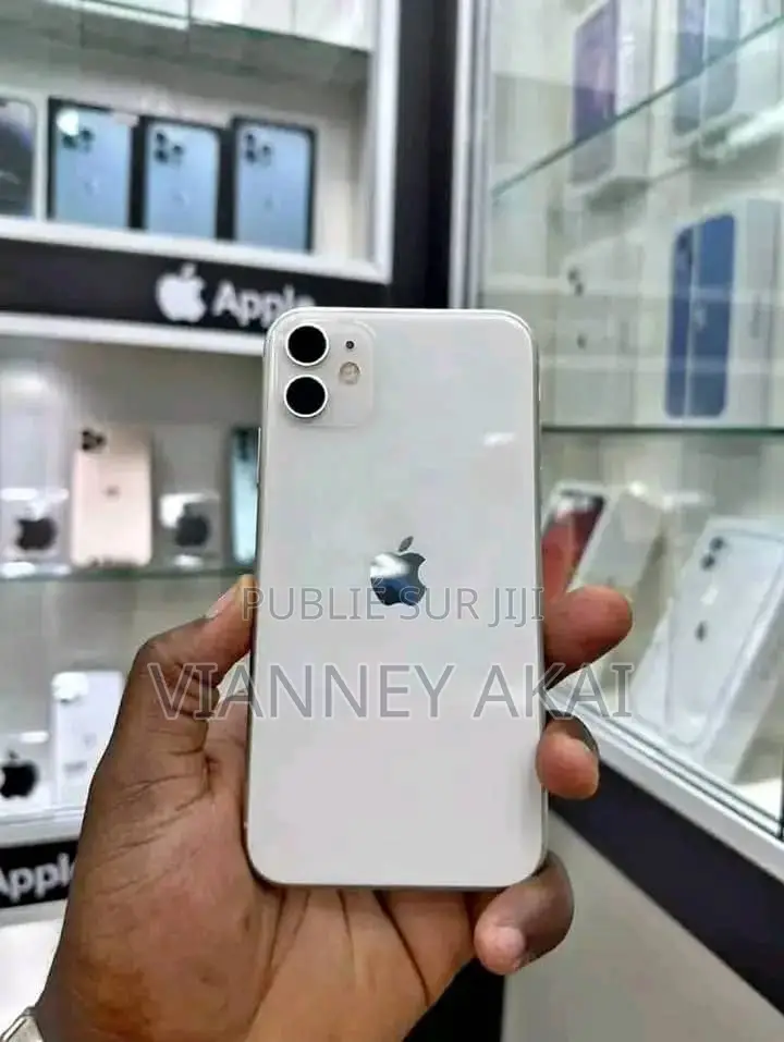 New Apple iPhone 11 64 GB Argenté
