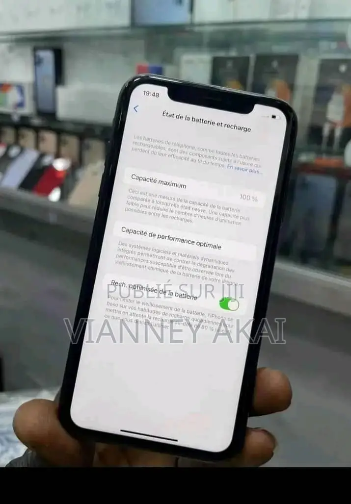 New Apple iPhone 11 64 GB Argenté