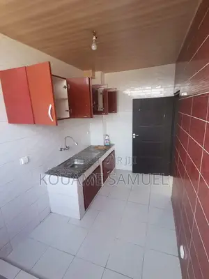 2chbre Appartement dans Cocody à Louer