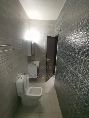 2chbre Appartement dans Cocody à Louer