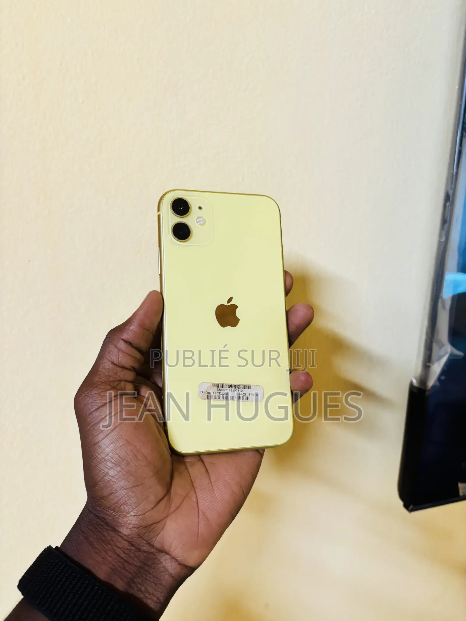 Apple iPhone 11 64 GB Jaune