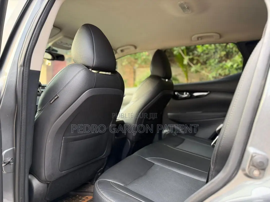 Nissan Qashqai 2021 Gris