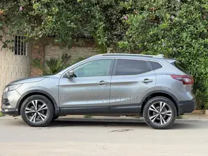 Nissan Qashqai 2021 Gris