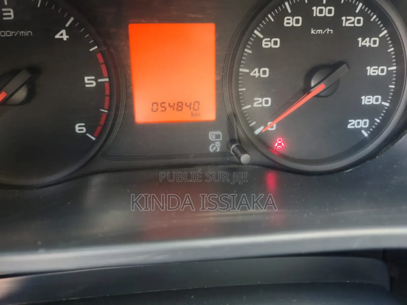 Mitsubishi L200 2023 Blanc cassé