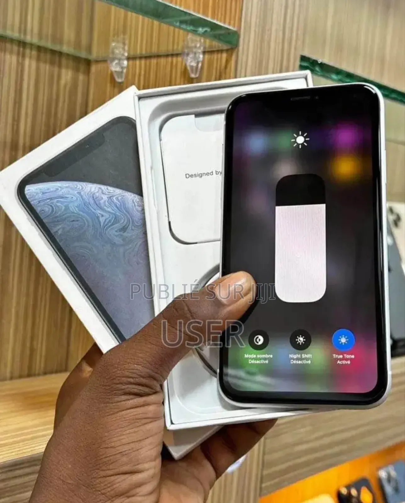 New Apple iPhone XR 128 GB Vert