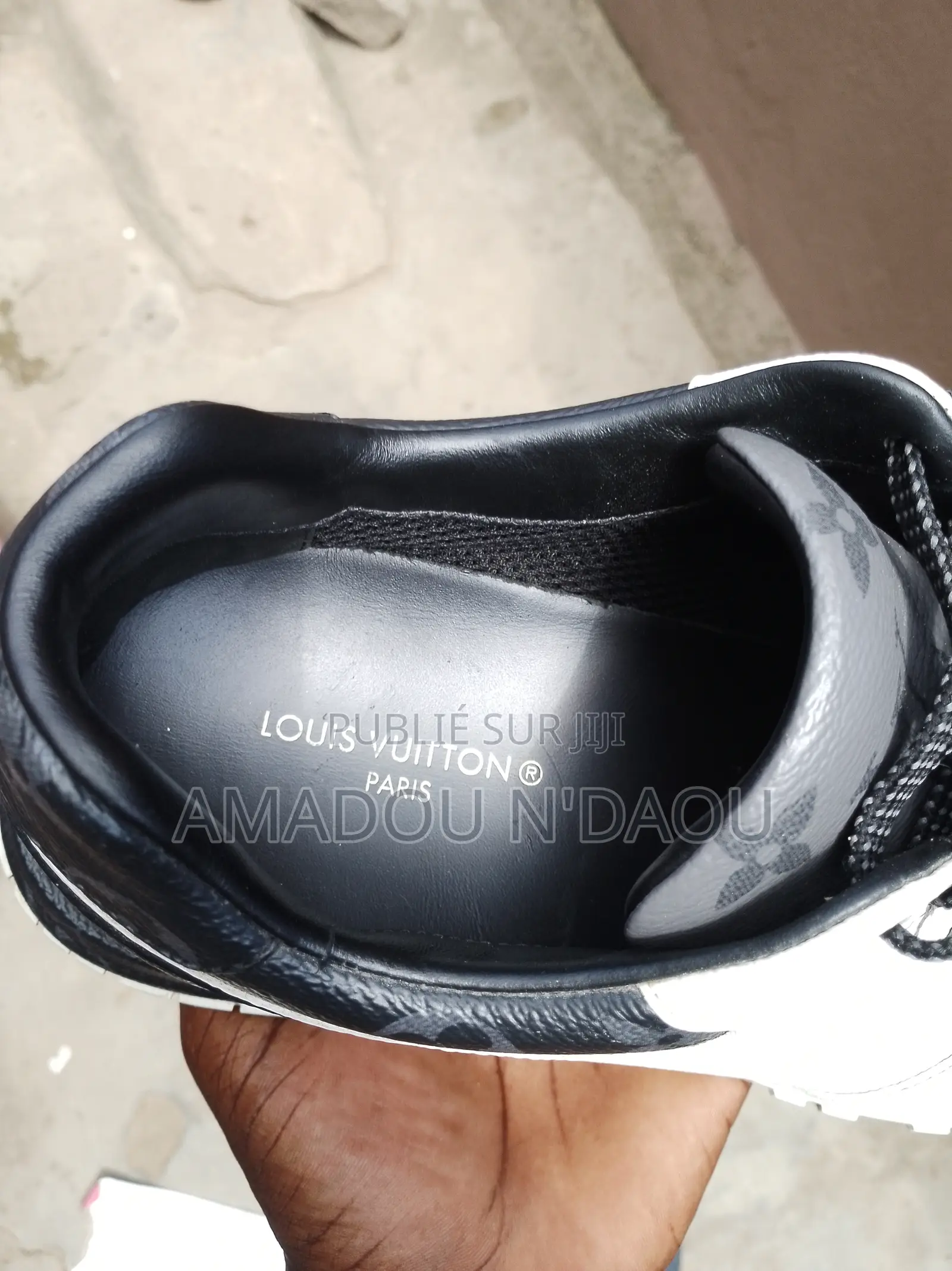 Chaussures Louis Vuitton Run Away Cuire d'Origine