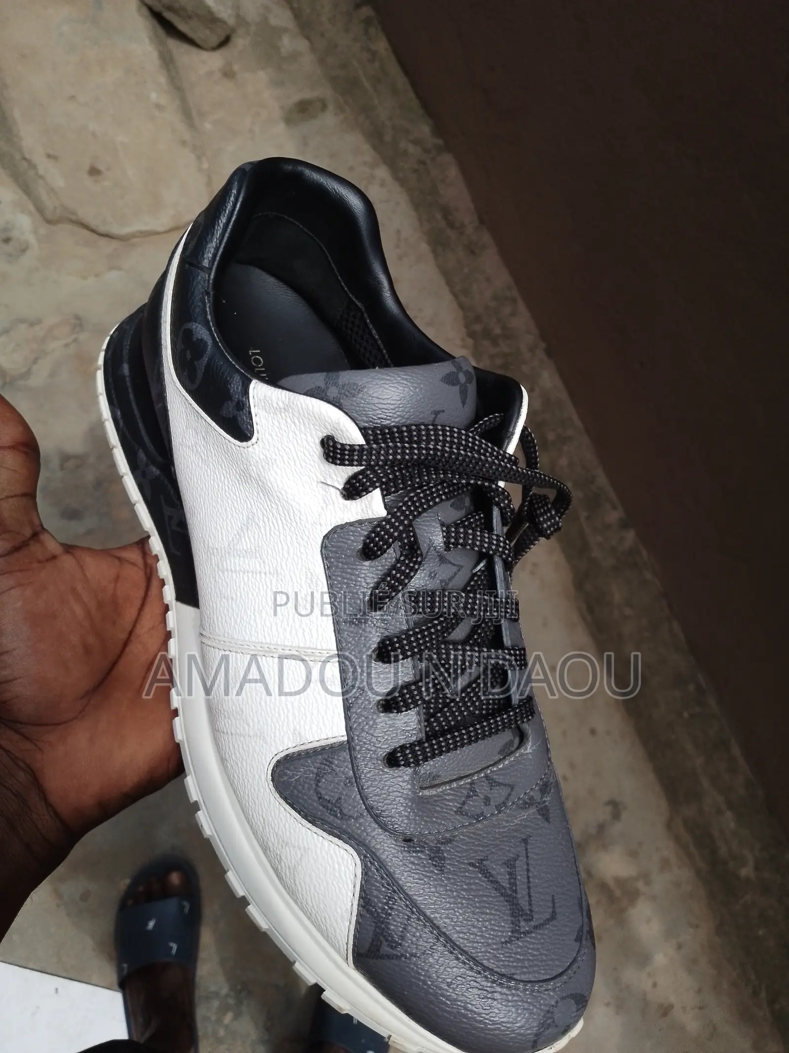 Chaussures Louis Vuitton Run Away Cuire d'Origine