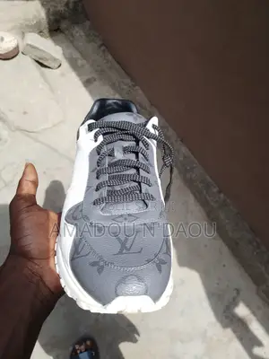 Chaussures Louis Vuitton Run Away Cuire d'Origine